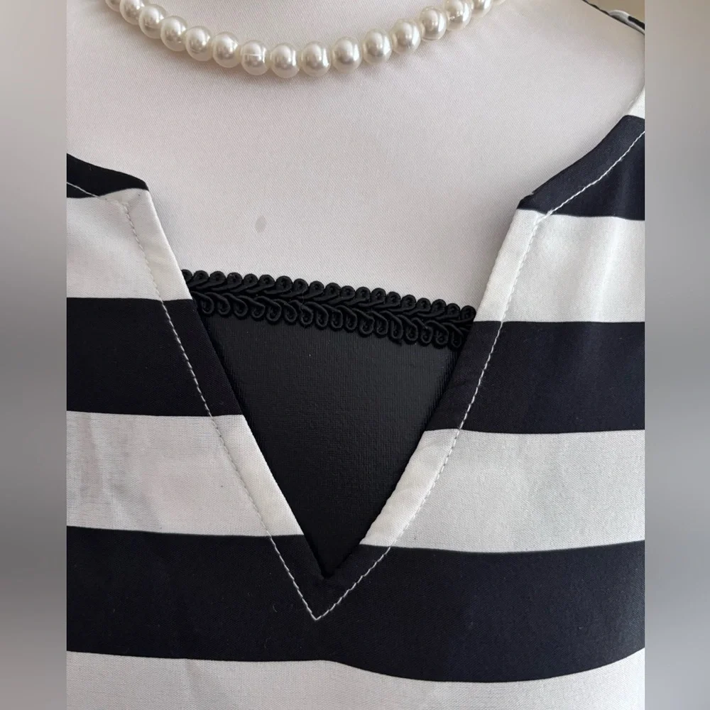 NWT Striped Dress - Modern - Picture 10 of 11